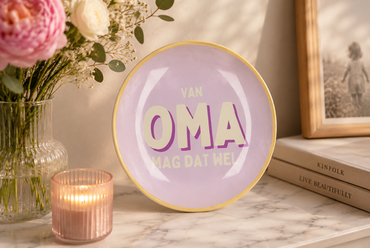 Bord rond oma