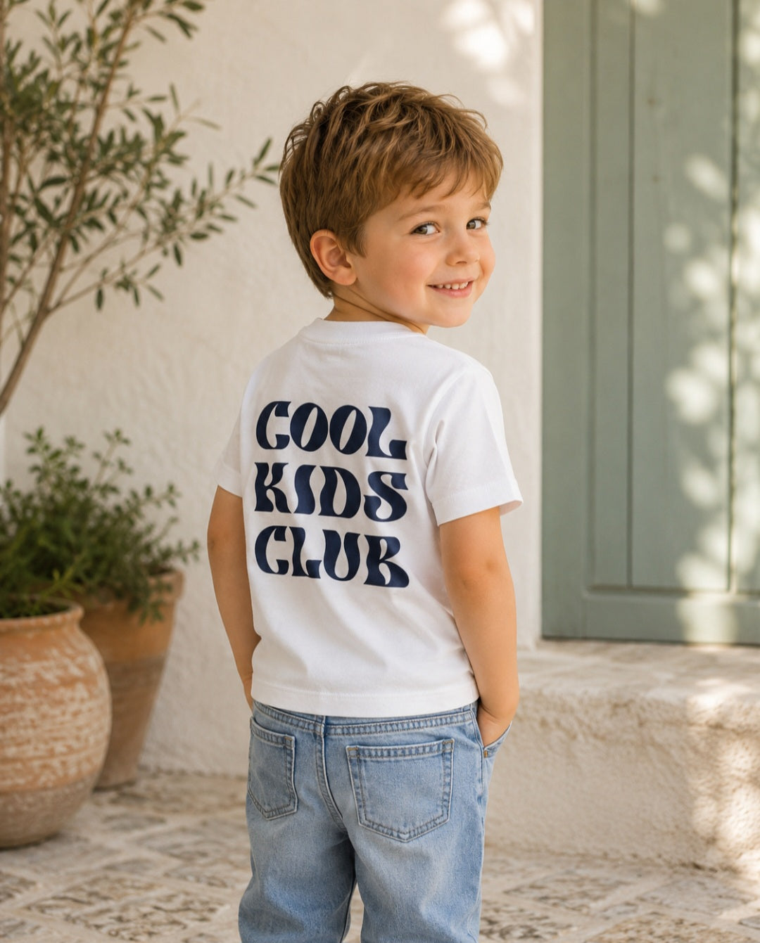Sweater / T-shirt Cool club
